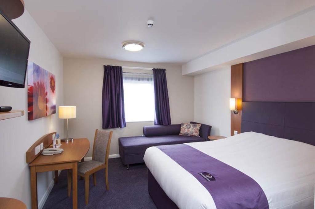 Premier Inn Newcastle - Gosforth/クラムリントン 部屋 写真
