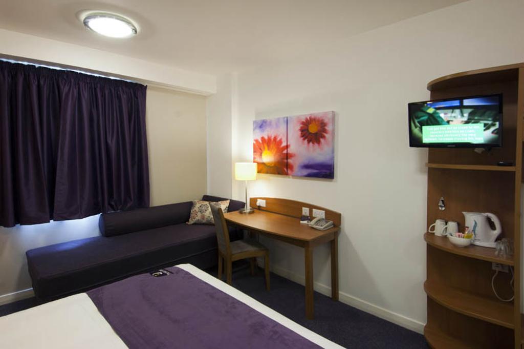 Premier Inn Newcastle - Gosforth/クラムリントン エクステリア 写真