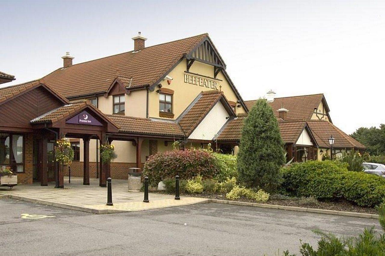 Premier Inn Newcastle - Gosforth/クラムリントン エクステリア 写真